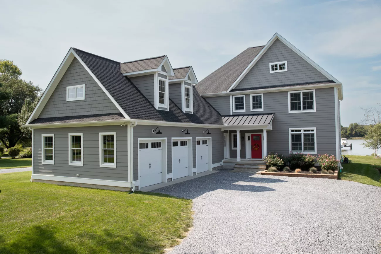 Celect® Cellular Composite Siding