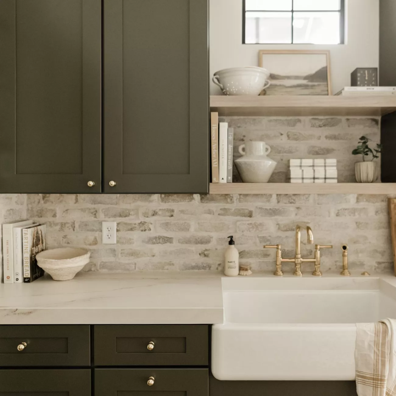 tundra brick in kitchen